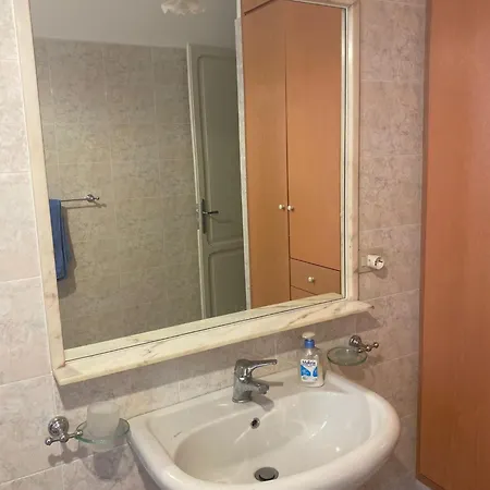 Esse Apartment