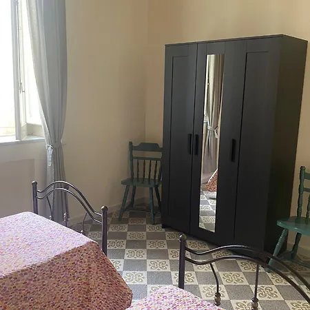 Esse Apartment *